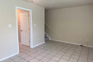 306 Anderson St, Smithville, TX 78957 - Photo 13