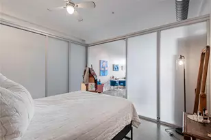 2124 E 6th St, Austin, TX 78702 - Photo 21