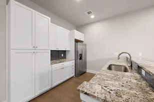 8200 Southwest Pkwy, Austin, TX 78735 - Photo 19
