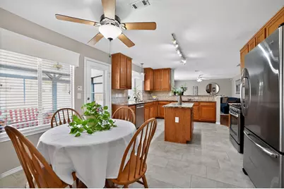 1603 Woods Boulevard, Round Rock, TX 78681 - Photo 15