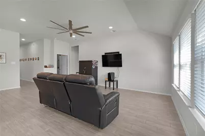 21408 Highland Lake Drive, Lago Vista, TX 78645 - Photo 5