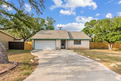 1402 Oak Meadows Cove, Round Rock, TX 78681 - Photo 3