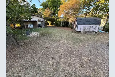 2815 Crest Avenue, Austin, TX 78702 - Photo 13
