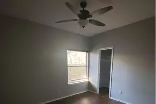 8704 Weiser Dr, Austin, TX 78729 - Photo 7