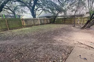 8704 Weiser Dr, Austin, TX 78729 - Photo 9