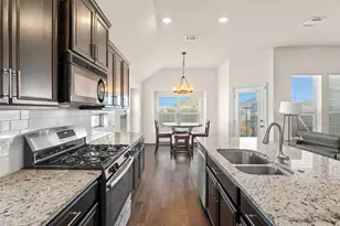 1229 Homer Ln, Round Rock, TX 78665 - Photo 9