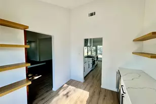 9506 Stonebridge Dr, Austin, TX 78758 - Photo 7