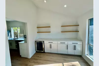 9506 Stonebridge Drive, Austin, TX 78758 - Photo 5