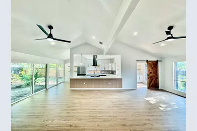 9506 Stonebridge Drive, Austin, TX 78758 - Photo 11