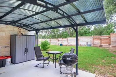 10500 W Lakeview Drive, Jonestown, TX 78645 - Photo 11