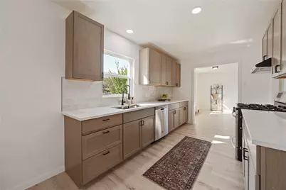 1201 Ridgehaven Drive, Austin, TX 78723 - Photo 15
