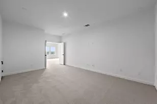 128 Ensberg Ln, Liberty Hill, TX 78642 - Photo 25