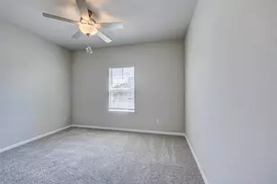 117 Fairmeadow Downs Dr, Hutto, TX 78634 - Photo 17
