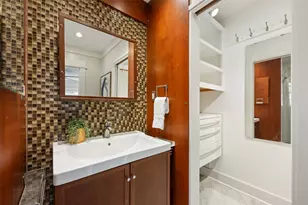 2204 Chestnut Ave, Austin, TX 78722 - Photo 9