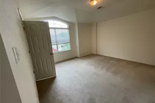 1700 Kemah Dr, Austin, TX 78748 - Photo 11