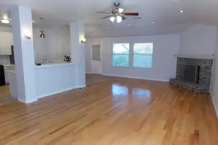 5812 Pecanwood Ln, Austin, TX 78749 - Photo 5