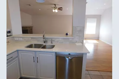 5812 Pecanwood Lane, Austin, TX 78749 - Photo 7