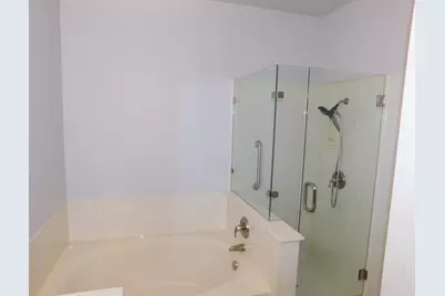 5812 Pecanwood Lane, Austin, TX 78749 - Photo 11