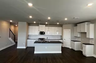 2905 Mary Elizabeth Dr, Austin, TX 78728 - Photo 13