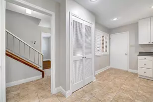 7211 Lakewood Dr, Austin, TX 78750 - Photo 7