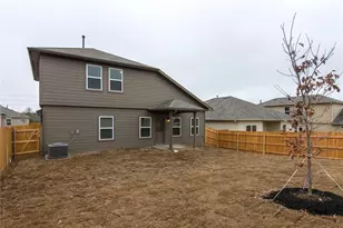 6916 Ranchito Dr, Austin, TX 78744 - Photo 31