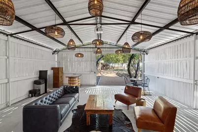 8604 Elroy Road, Del Valle, TX 78617 - Photo 7