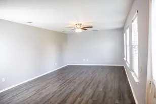 3931 Bonnie Ln, Round Rock, TX 78665 - Photo 7