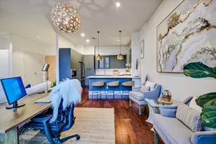 555 E 5th St, Austin, TX 78701 - Photo 9