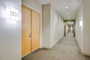 555 E 5th St, Austin, TX 78701 - Photo 27