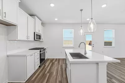 1720 Lorant Lane, Pflugerville, TX 78660 - Photo 3