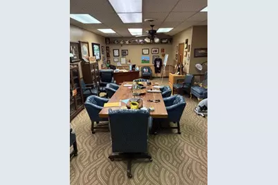 111 W 2nd Street, Cameron, TX 76520 - Photo 15