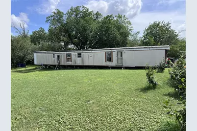 10001 Peterson Road, Del Valle, TX 78617 - Photo 5