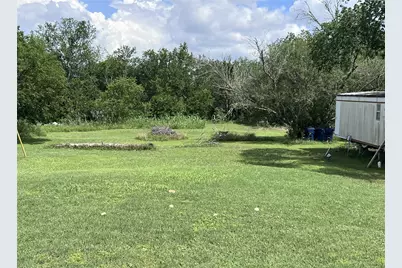 10001 Peterson Road, Del Valle, TX 78617 - Photo 23