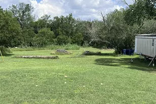 10001 Peterson Rd, Del Valle, TX 78617 - Photo 23