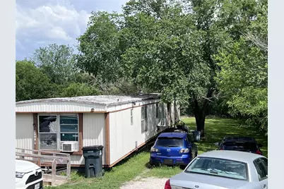 10001 Peterson Road, Del Valle, TX 78617 - Photo 19