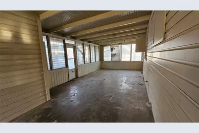 420 Stonewall Street, Kerrville, TX 78028 - Photo 13