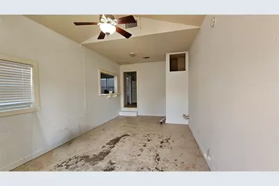 420 Stonewall Street, Kerrville, TX 78028 - Photo 27