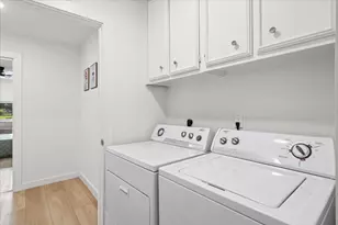 1406 N Georgetown St, Round Rock, TX 78664 - Photo 27