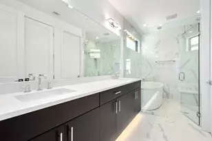 6702 Adeline Wy, Austin, TX 78746 - Photo 21