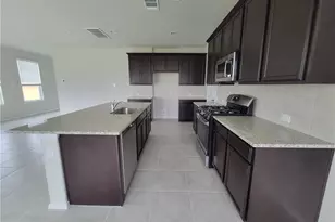 11300 Lago de Garda Dr, Austin, TX 78747 - Photo 5