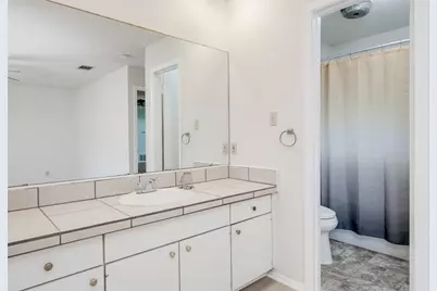 1402 Meadgreen Circle, Austin, TX 78758 - Photo 23