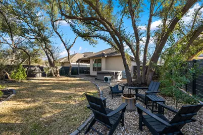 418 Raleigh Drive, Georgetown, TX 78633 - Photo 1