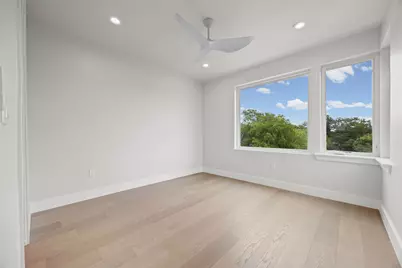 100 W Odell Street #1, Austin, TX 78752 - Photo 17