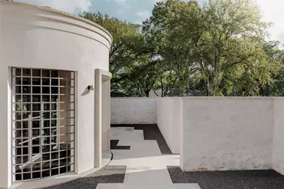 2600 Tanglewood Trail, Austin, TX 78703 - Photo 3