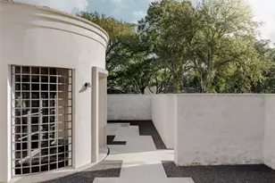 2600 Tanglewood Trail, Austin, TX 78703 - Photo 3