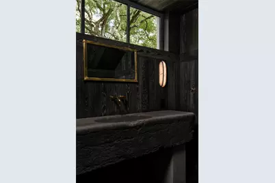 2600 Tanglewood Trail, Austin, TX 78703 - Photo 15