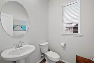 209 Mira Mesa Dr, Liberty Hill, TX 78642 - Photo 17