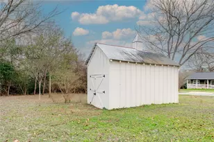 306 5th Ave, Smithville, TX 78957 - Photo 31