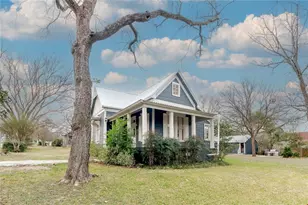 306 5th Ave, Smithville, TX 78957 - Photo 29