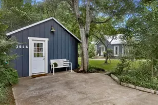 306 5th Ave, Smithville, TX 78957 - Photo 33